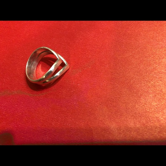 Silver ring - Picture 4 of 4